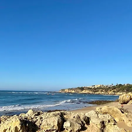 Bicos U By Check-in Portugal * アルブフェイラ
