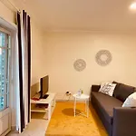 Bicos U By Check-in Portugal * Албуфейра